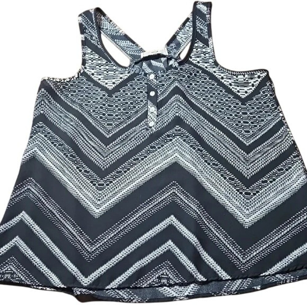 Pink Rose Chevron Pattern Tank Top, Black/White, Women's Size Medium